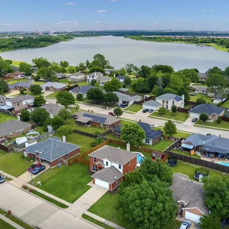 Little Elm Oasis Villa